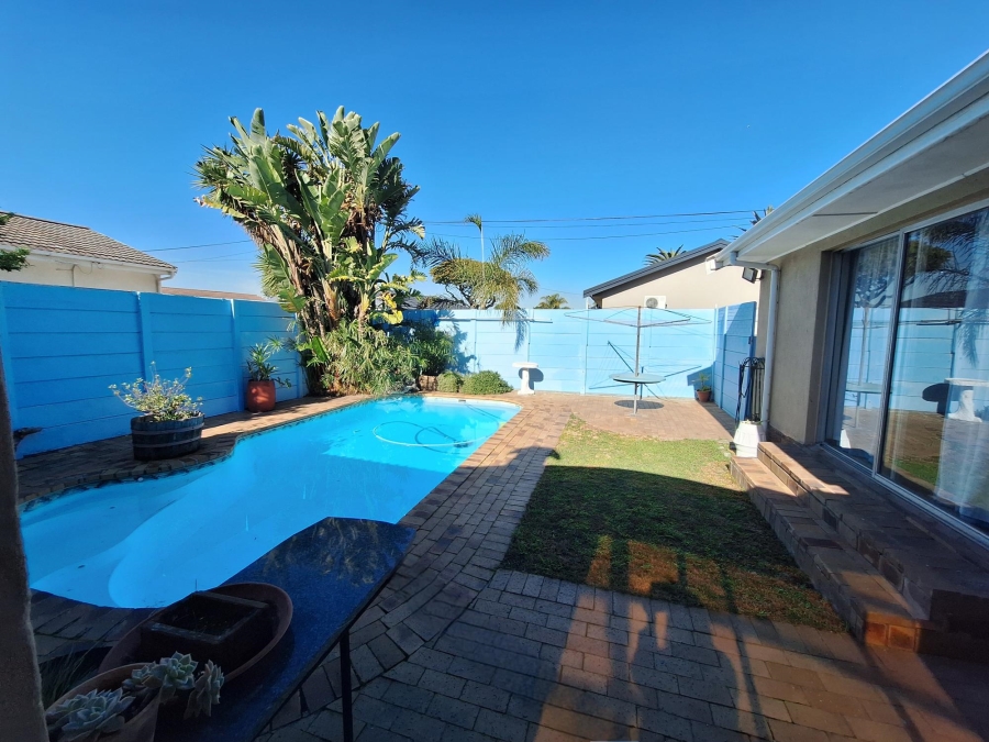 4 Bedroom Property for Sale in Tygerdal Western Cape